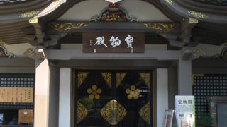 湯島天満宮の宝物殿を再び、見ることができました。立派な建物です。