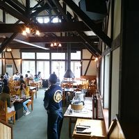 レストラン。ジンギスカンが食べられるようです。