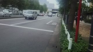 目印としては朝日新聞