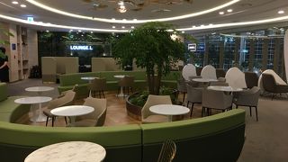 トランジットラウンジ