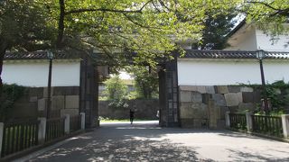 江戸城の門の一つです。