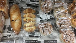 ニシカワパン 加古川駅店