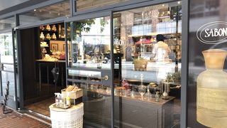 うっとりする雰囲気のバス用品店