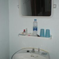 洗面台です。専用の冷蔵庫が客室にないのが唯一の欠点です。