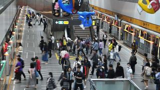 ＭＲＴの中和新蘆線、松山新店線が同じホームで乗り換えることができて、便利な駅だった。