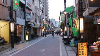 落ち着いた商店街でした