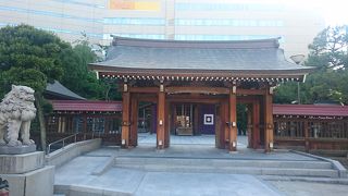 市民に愛される神社