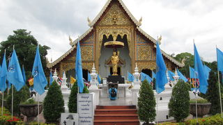 王妃様の写真が飾られていました