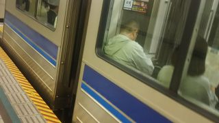 羽田まで直接乗り入れているので大変に便利な路線