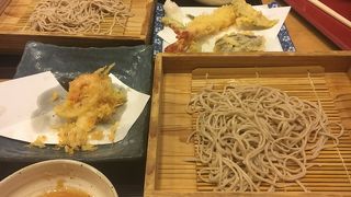 天板そばが美味しかった