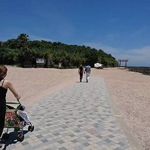 この先、砂利道