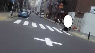 銀座の通りの中ではあまり特徴はない
