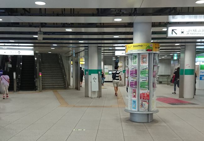 地下の連絡通路