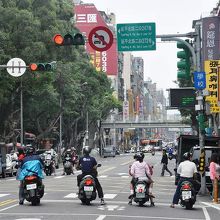 ここから始まり、南へ