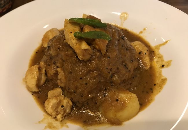 隠れ家的なカレー屋さん