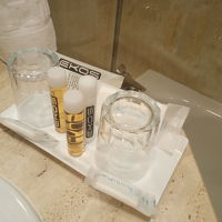 シャンプーもついていましたが、間に合わせ程度のクオリティーで