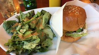 攻めてる系ハンバーガー