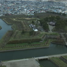 五稜郭タワーから五稜郭を見下ろしました