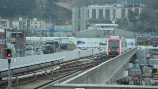 終点部分での無人折り返しに注目！