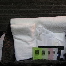 羽田空港国際線 ANAラウンジ (110番ゲート付近)