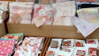 まかないこすめ (羽田空港国際線店) 