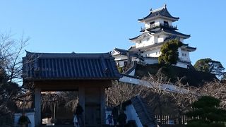 駅近のお城