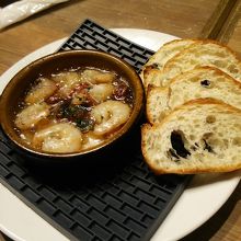 エビニンニクのアヒージョ