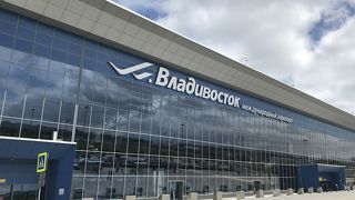 綺麗な空港です