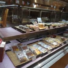 おいしいケーキもいっぱい。