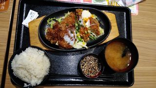 鶏丼や 博多華味鳥 ららぽーと富士見店