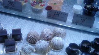 熊本で一番人気の洋菓子屋さんかも。