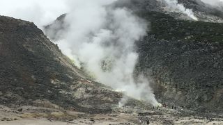 硫黄の匂いがたちこめていました！