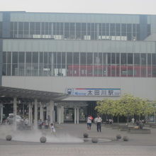 ソラト太田川前から望む太田川駅の遠景