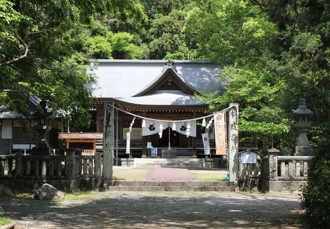 長宗我部一族を祀る神社