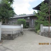 知多四国第１８番札所のお寺です。