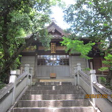 「神前神社」の本殿