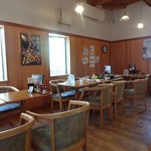 落ち着いていて明るい