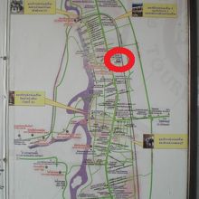 カンチャナブリの市街図、国鉄の路線とカンチャナブリ駅です。