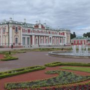 ロシア建築の見事な宮殿美術館