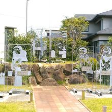 殉教された方々の像