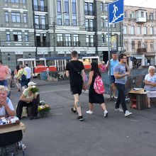 コントラクトヴァ広場