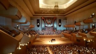 音響の良いステキなホール！