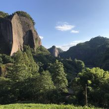 天游峰登山道から