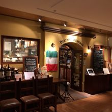 新丸ビルの5階にあるカジュアルなイタリアンレストランです By Sted デリツィオーゾ フィレンツェのクチコミ フォートラベル