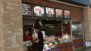 アウトレットでステーキ