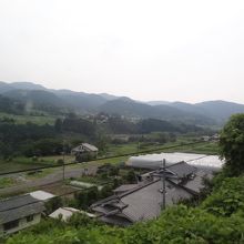 田園風景が広がります。