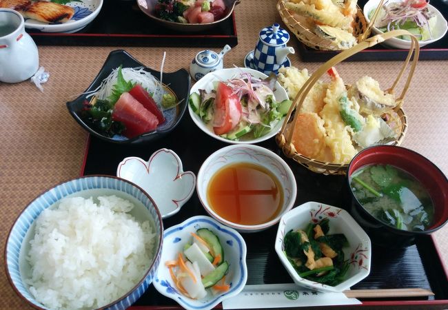 群馬県館林市deおいしいランチ朱鷺