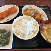 セルフ定食