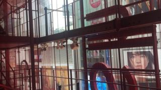 ZARAのセカンドブランド