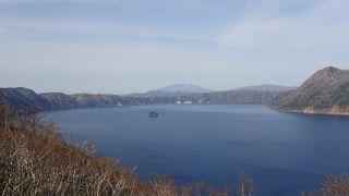 神秘の湖（摩周湖）